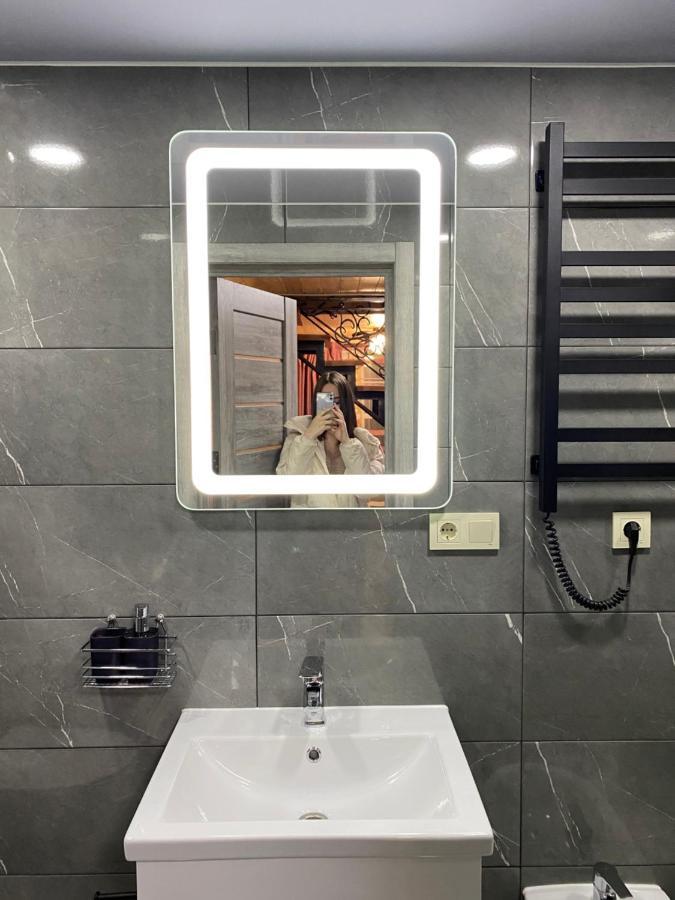 Vienna House Apartman Jaremcse Kültér fotó