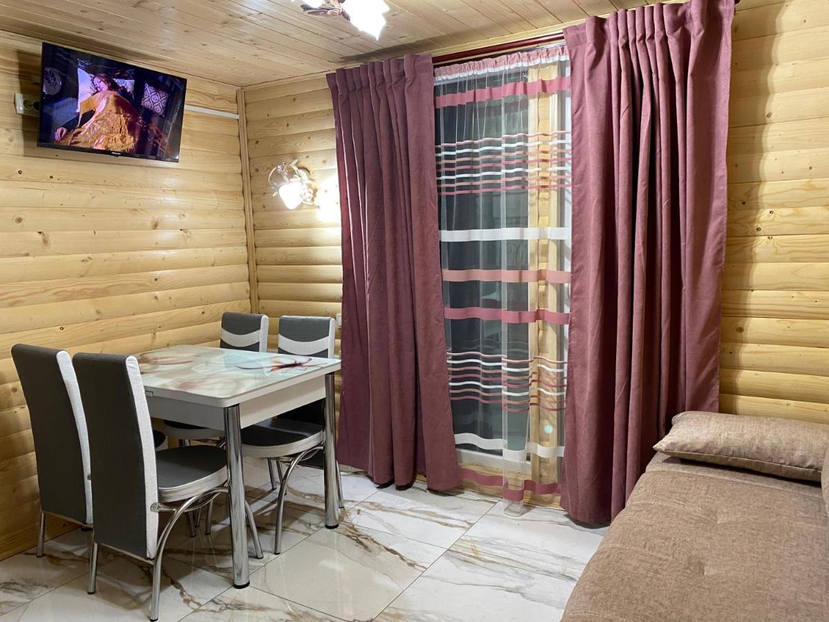 Vienna House Apartman Jaremcse Kültér fotó