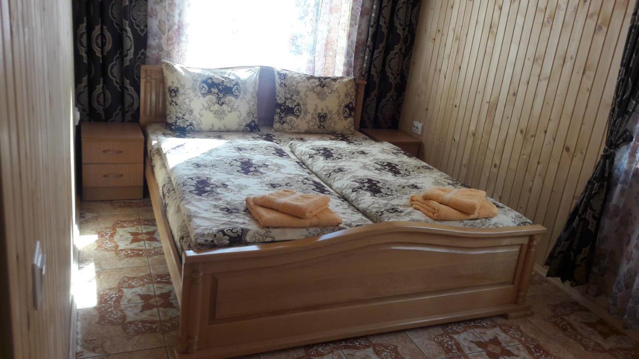 Vienna House Apartman Jaremcse Kültér fotó